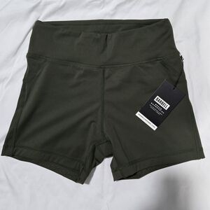 Barbell Apparel Stayput Shorts